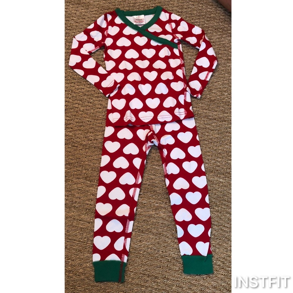 Hanna Anderson heart Christmas Pajamas Girls 100